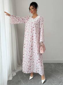 Al Najma 女式梭织印花花朵领口和袖口边缘拼接宽松长袖阿拉伯长裙，端庄 - 粉色 - 查看 3