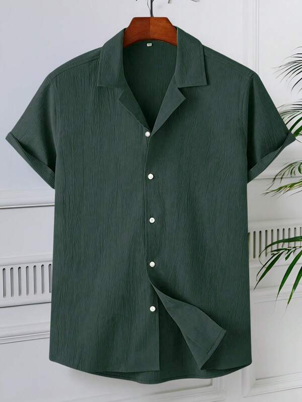 Manfinity Homme Men Minimalist Solid Color Green Short Sleeve Shirt, Suitable For Summer, Dark Green Men Shirt, Men Green Shirt, Plus Size Green Mens Shirt, Riley Green Shirt