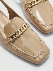 CUCCOO BIZCHIC 女士闪亮杏色漆皮链条后带方头低跟平底鞋，适合通勤、约会、聚会、派对、度假 - 杏色 - 查看 7