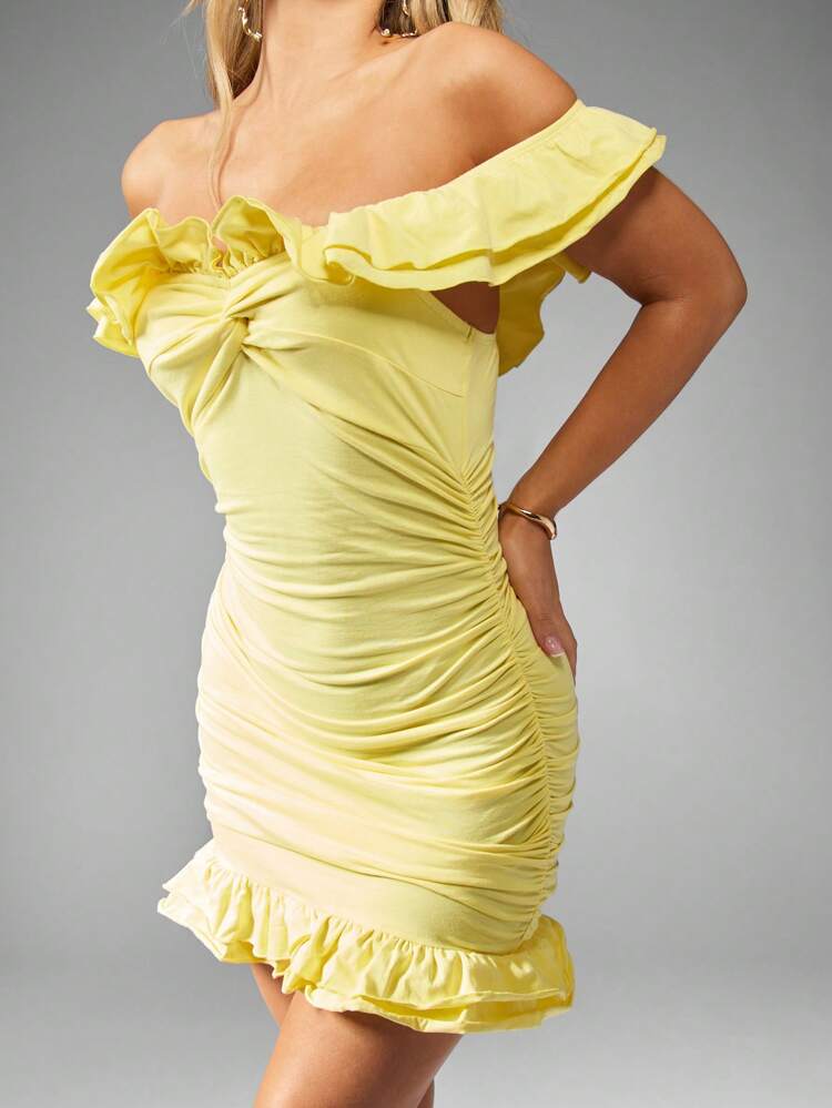 MISSGUIDED Off-Shoulder Ruffle Mini Dress Ruched Bodycon Summer Party Twist Front Evening Club Special Occasion Fitted Short