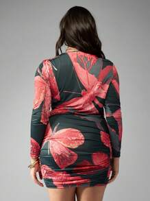 MISSGUIDED PLUS Floral Ruched Mini Dress Plus Size Plunge Neckline Long Sleeve Fitted Bodycon Party Club Night Out Winter Fall Holiday - Multicolor - View 2