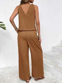 SHEIN Frenchy Set de 2 piezas de camisa sin mangas con cuello en V con botones y pantalones de unicolor para mujer - Caqui - Ver 2