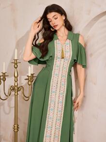 Al Najma Women's Floral Open Shoulder Ruffle Sleeve Arabic Style Dress - Green - View 3