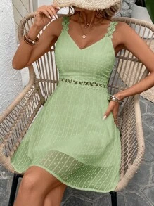 SHEIN Frenchy 女士度假撞色蕾丝优雅细肩带迷你连衣裙 - 綠色 - 查看 3