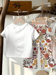 SHEIN Vintage Pressed Flower Sets, Boho Wildflowers, Plant Sets, Vintage Botanical Sets, Pastel Floral Nature Sets, Garden Lover Gift, Baby Girls' Casual Minimalist Short Sleeve Round Neck Top And Pants Set, Suitable For Spring/Summer
