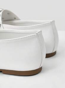 MOTF PREMIUM WOMEN'S FASHION SQUARE TOE PU LEATHER FLAT SHOES - White - View 5