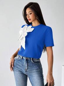 SHEIN Privé Camiseta feminina com estampa floral 3D azul manga curta - Azul Real - Ver 3