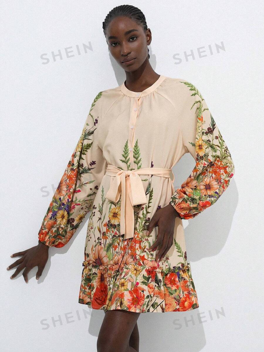 SHEIN Privé Vestido corto de manga larga con cuello redondo, cinturón y estampado de plantas verdes, multicolor