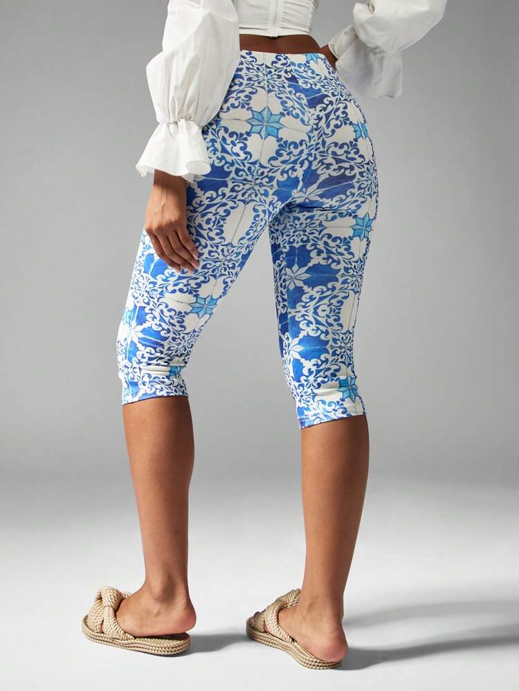 MISSGUIDED Legging Capri Cintura Alta Estampada em Azulejo Mediterrâneo