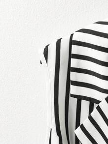 SHEIN Clasi Plus Size Women Lapel Tie Decoration Vest Elastic Waist Zipper Shorts Set, Suitable For Casual Commute