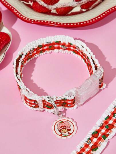 Strawberry Shortcake X SHEIN 1 st sött jordgubbsmönster halsband för husdjur, spetsdesign med koppelring, finns i flera storlekar, lämplig för katter och hundar, presentidéer, sommar/vår, strand, semester