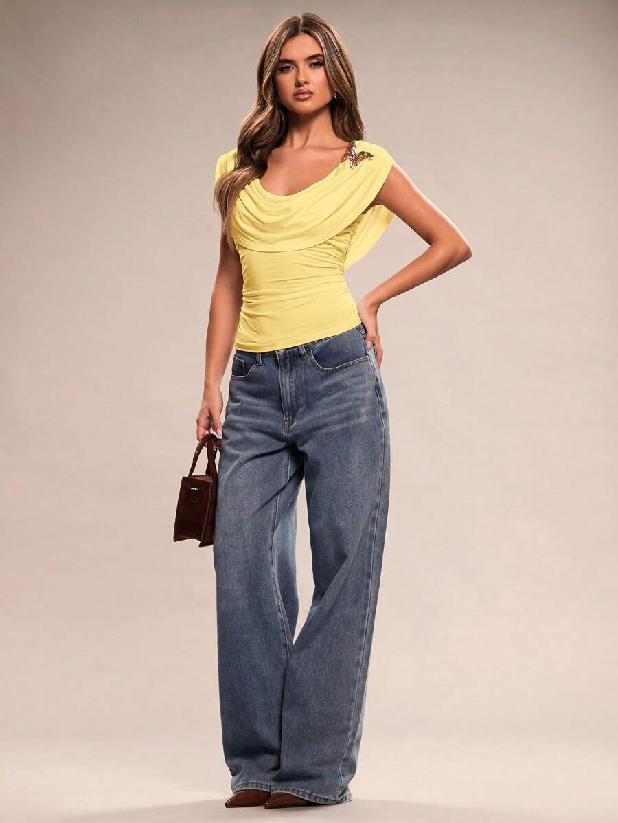 SHEIN BAE 女式白色宽领/罗马领蝴蝶装饰褶饰休闲背心，简约设计，女式夏季上衣，外出上衣，狂欢节 - 黃色 - 查看 1