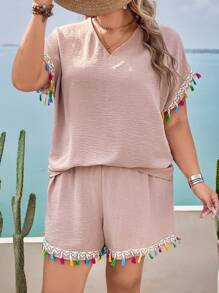 SHEIN LUNE Plus Size Solid Color V-Neck Shirt With Fringed Cuffs & Waist-Cinched Shorts With Fringed Hem, Casual Holiday Music Festival 2 Pieces Set, Spring/Summer