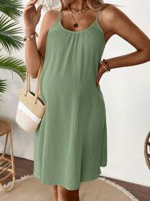 SHEIN Vestido de tirantes casual de maternidad con volantes de color liso para vacaciones