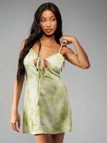 MISSGUIDED 系带迷你连衣裙 夏季春季 A 字镂空派对俱乐部节日吊带无袖短款时尚女装 圣诞节 - 綠色 - 查看 1