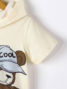 SHEIN 2pcs/Set Young Boy Bear Print Hooded Short Sleeve Shorts Outfit