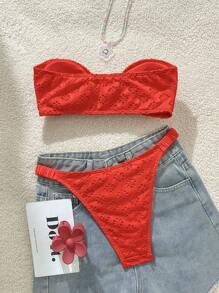 SHEIN Swim Bikini da donna monocolore con ricamo traforato, adatto per vacanze in spiaggia