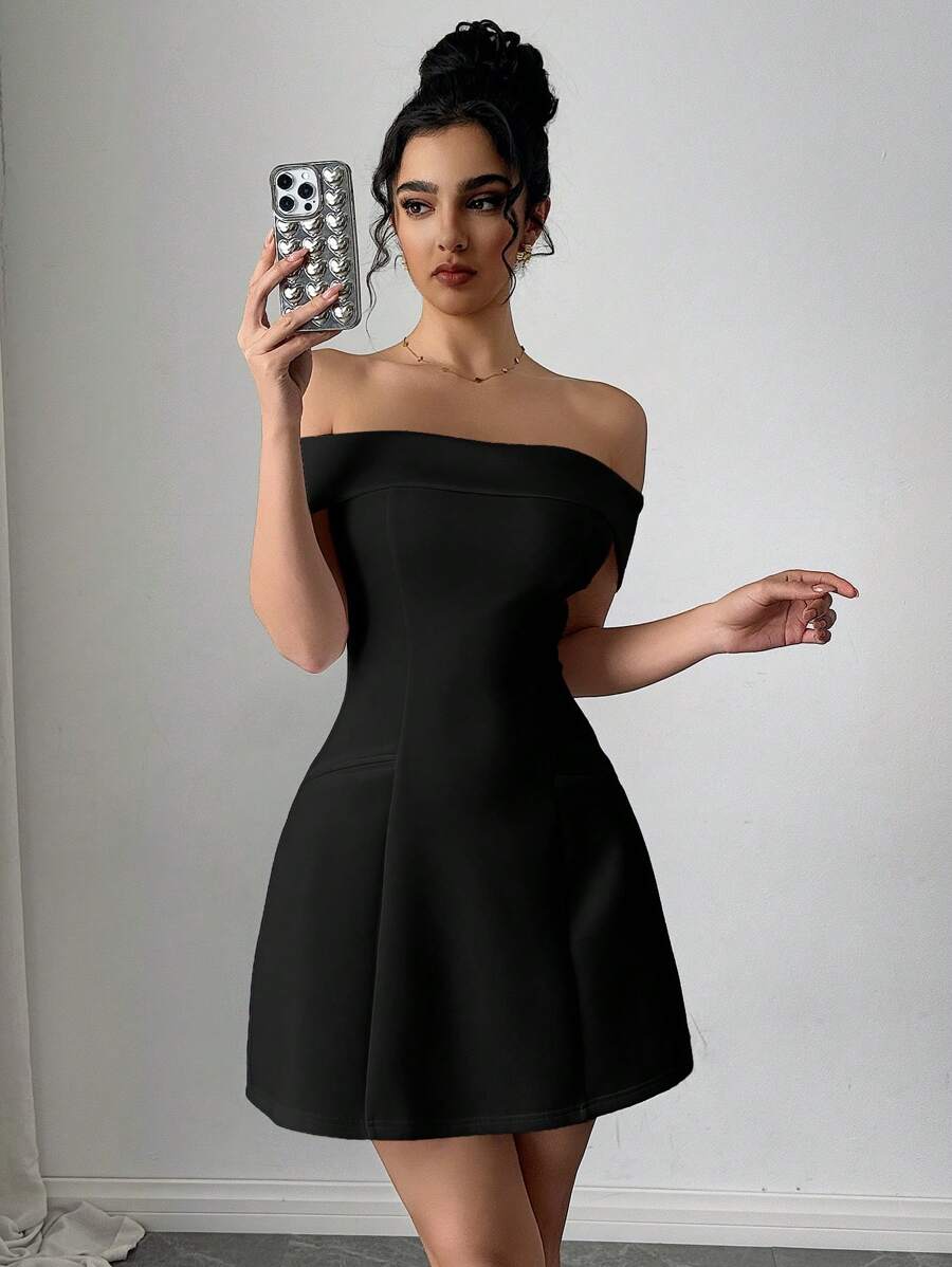 Firerie Festivalfrisch Elegantes Minikleid, Drop-Shoulder, Taillenraffung und Langem Ärmel im A-Linie Stil - Schwarz - Übersicht 1