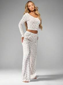 MISSGUIDED 精致花卉印花罗纹针织睡衣套装长袖短款上衣阔腿裤睡衣家居服舒适春夏睡衣秋装