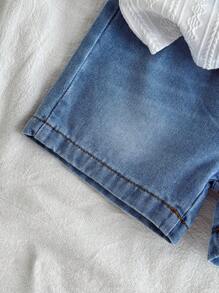 SHEIN Vintaside Kids Set di top a maniche corte casual e pantaloncini di jeans lavati alla moda per bimbi, neonati/bambini piccoli, adatto per uso quotidiano, campeggio in famiglia, pranzo o shopping