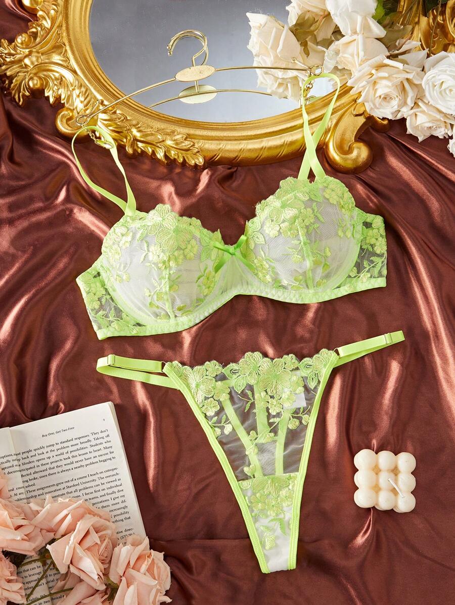 2pcs/Set Women Mesh Embroidery Lingerie Set - Green - View 1