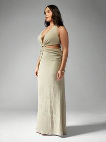 MISSGUIDED MISSGUIDED PLUS Plus Size Cut Out Maxi Evening Gown Elegant Halter Neck Twisted Front Wedding Guest Special Occasion Long Floor Length Glamorous Party Dress