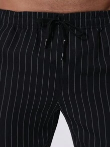 Manfinity Homme Pantalones casuales para hombres con bolsillos con parches a rayas y pierna recta, pantalones de diseñador para hombres - Negro - Ver 5
