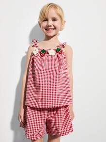 SHEIN Young Girl Strawberry Bowknot Strap Top And Shorts Set - Multicolor - View 1