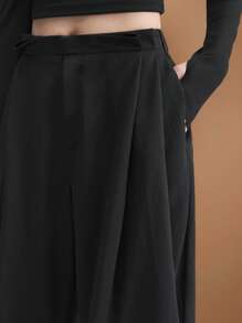 Ontre 2025 New Arrival Urban Chic Black Pleated Front Design Casual All-Match Trousers, Fashionable Women Long Pants