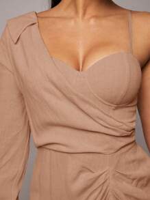 Silquee Women's Elegant Party Solid Color Open Shoulder Long Dress, Asymmetric Neckline, Built-In Bra Cup, Draped Design, High Slit, Suitable For Cocktail Parties, Romantic Dates, Formal Occasions - Khaki - View 4