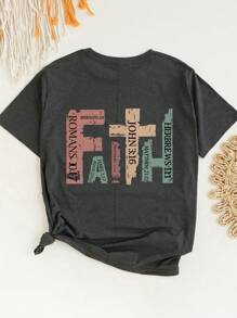 SHEIN CURVE+ Camiseta de manga corta y cuello redondo con estampado "Faith" en talla grande, camisetas gráficas de verano para mujer - Gris Oscuro - Ver 2