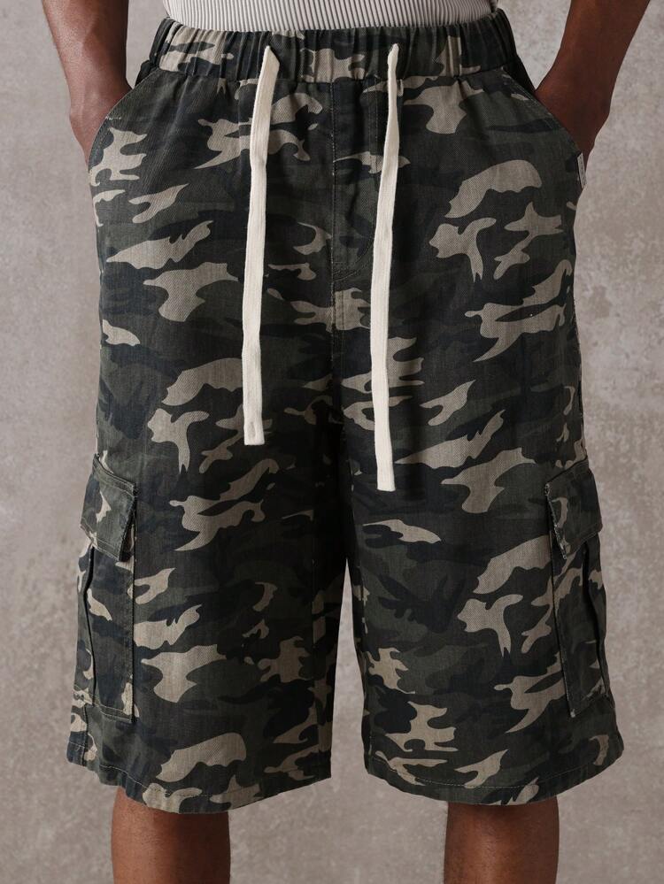 Męskie szorty jeansowe ze ściągaczem w pasie i wieloma kieszeniami