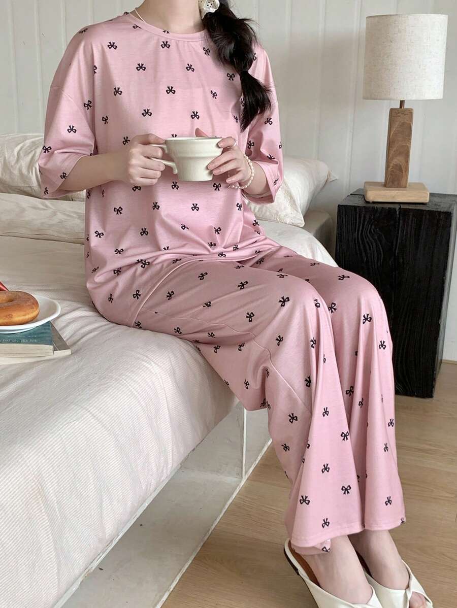 SHEIN 2 件套青少年女孩休闲蝴蝶印花圆领宽松 T 恤和宽腿休闲睡裤睡衣套装 - 粉色 - 查看 1