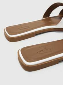 CUCCOO BIZCHIC Women's Comfortable Casual Everyday Flat Sandals, Versatile