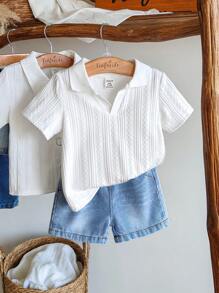 SHEIN Vintaside Kids Set di top a maniche corte casual e pantaloncini di jeans lavati alla moda per bimbi, neonati/bambini piccoli, adatto per uso quotidiano, campeggio in famiglia, pranzo o shopping