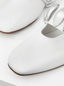 MOTF PREMIUM WOMEN'S FASHION SQUARE TOE PU LEATHER FLAT SHOES - White - View 4