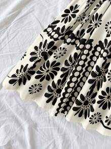 Truni Vestido mini acampanado de talla grande para mujer con estampado retro geométrico negro, tirantes y cintura ceñida para vacaciones - Multicolor - Ver 3