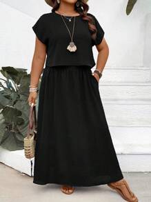 SHEIN LUNE Bộ 2 món áo thun cổ tròn tay ngắn họa tiết màu trơn và chân váy cỡ lớn - màu đen - Xem 4