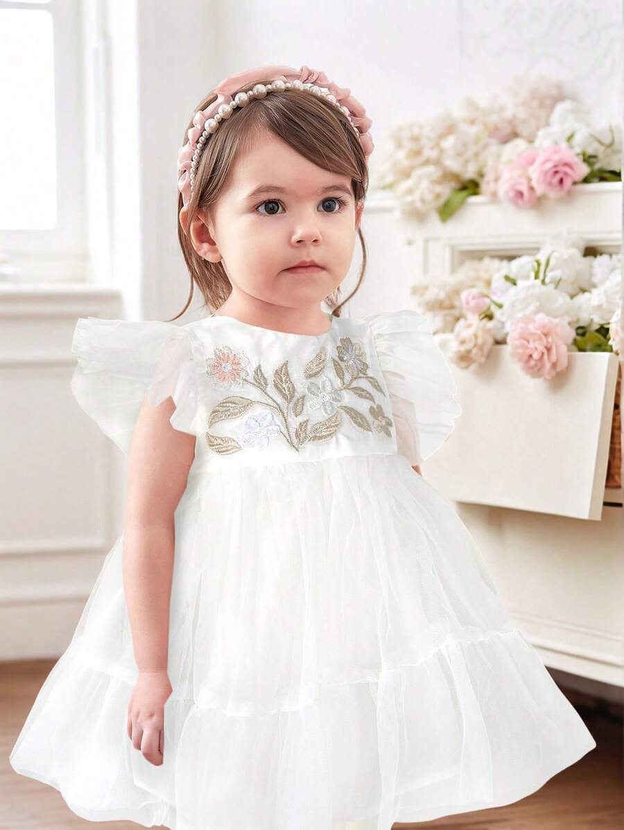 SHEIN Cute & Elegant Floral Embroidered Mesh Patchwork Ruffled Trim Spring/Summer Dress, Suitable For Birthday Party And Outing - White - View 1