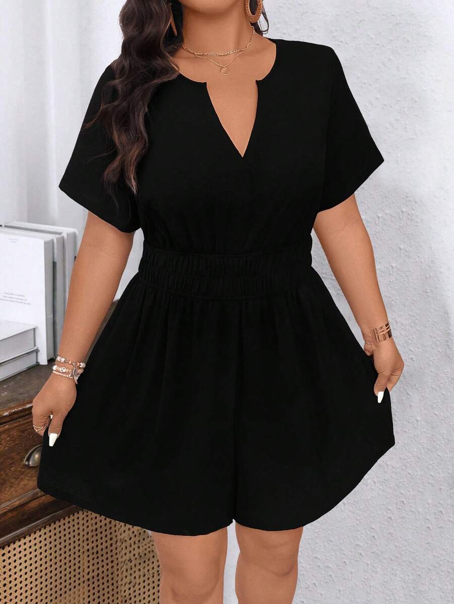 EMERY ROSE 大码女式纯色 V 领短袖腰部褶皱连体裤 - 黑色 - 查看 1