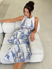 SHEIN VCAY Summer Holiday White And Blue Floral Women's Dress,Boho Casual Waist Hollowed Out Multi-Layer Ruffled Bottom,Tea Party Wedding Music Festival Dress - Multicolor - View 3