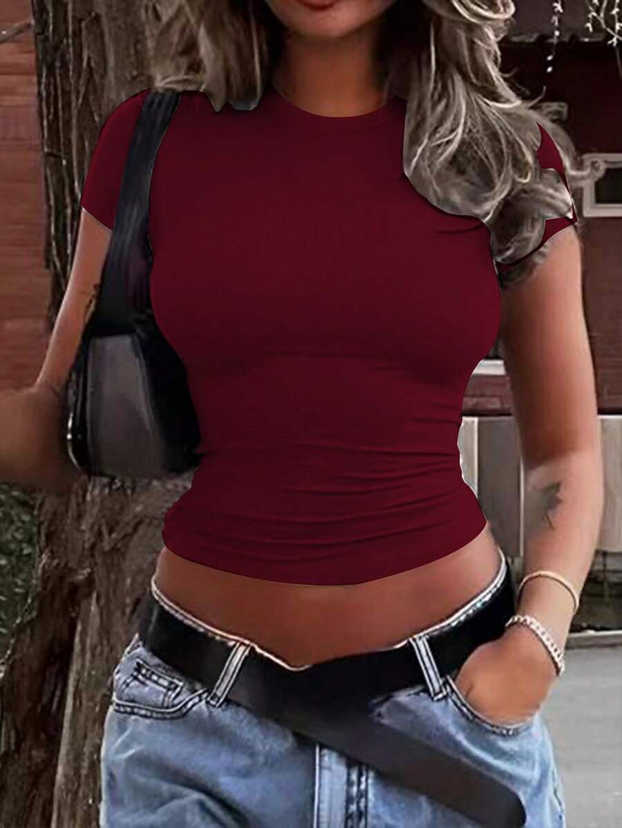 SHEIN 女士纯色圆领短袖T恤，简约时尚，适合夏季