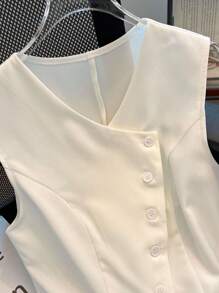 Franclia 优雅修身小 V 领无袖前扣白色衬衫，春夏女装 - 白色 - 查看 3