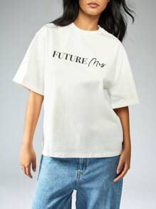MISSGUIDED Future Mrs Bridal Slogan Oversized T-Shirt Wedding Bachelorette Party Casual Short Sleeve Cotton Tee Minimalist Streetwear Statement Top