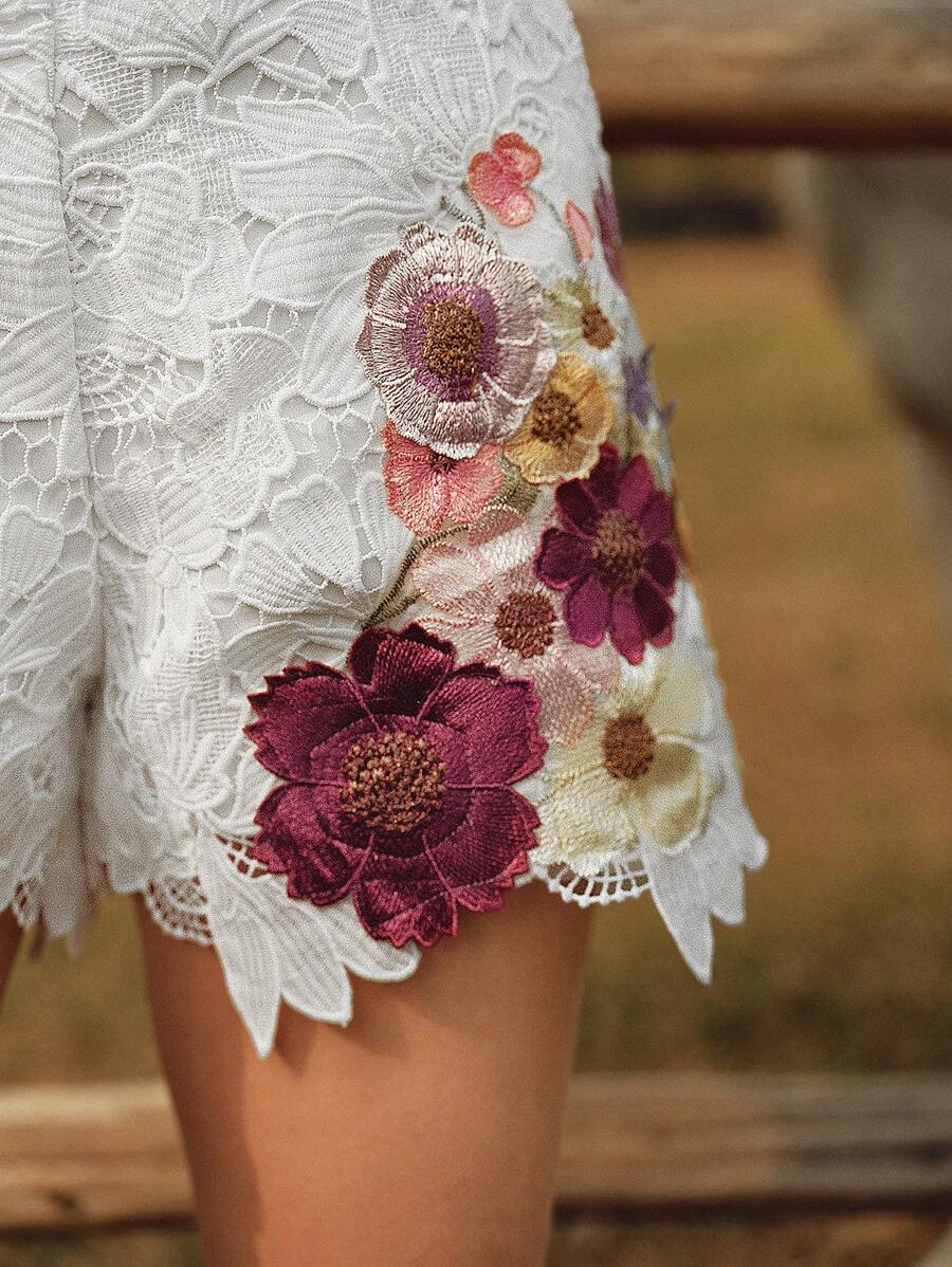 Anewsta Elegant Embroidered Eyelet Floral Lace Transparent White Shorts, Suitable For Vacation, Spring/Summer - White - View 1