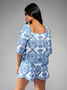 MISSGUIDED Broderie Anglaise Summer Two-Piece Set With Scalloped Edge Shorts Lace-Up Front Top Puff Sleeves Vacation Beach Resort Wear Coordinates