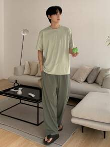 DAZY Summer Solid Green T-Shirt & Matching Men Pajama Set - Multicolor - View 3