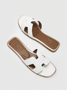 CUCCOO BIZCHIC Women's Comfortable Casual Everyday Flat Sandals, Versatile