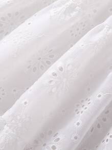 SHEIN Vintaside Kids Tween Girl White Hollow Lace Bow Slip Dress, Summer Holiday Casual Dress Lace Dress For Girls Princess Dress For Girls Young Girls Dresses Elegant Dresses For Girls Summer Holiday - White - View 3