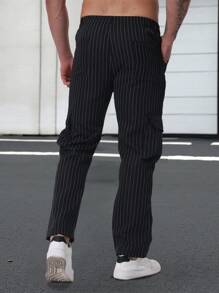 Manfinity Homme Pantalones casuales para hombres con bolsillos con parches a rayas y pierna recta, pantalones de diseñador para hombres - Negro - Ver 2